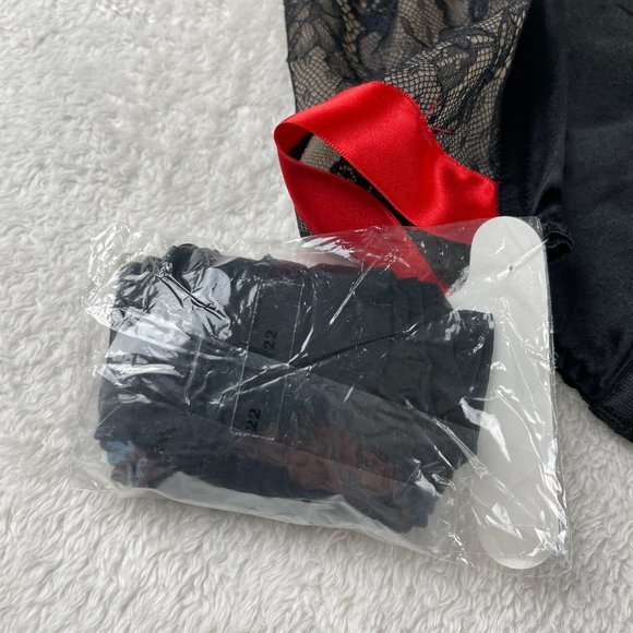 NEW Lover's Lane Lace Garterbelt Set Black Red Lingerie‎ Size L Stockings NWT - Picture 10 of 12
